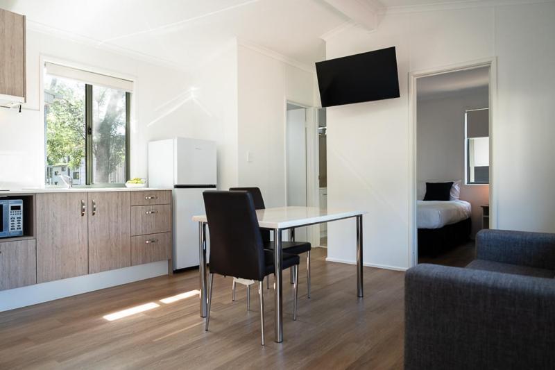 Adelaide Caravan Park - Aspen Holiday Parks Quarto foto