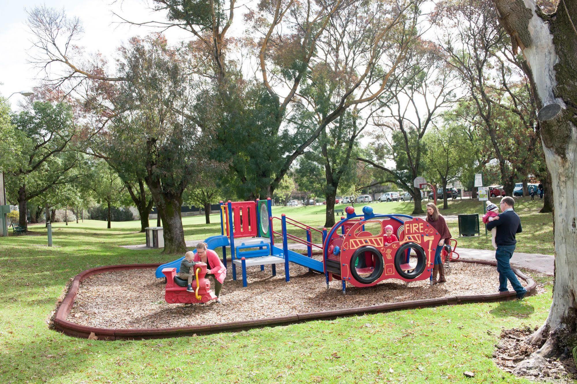Adelaide Caravan Park - Aspen Holiday Parks Exterior foto